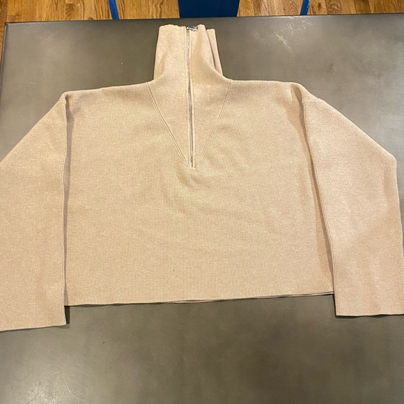 Aritzia camel pullover - Picture 4 of 5